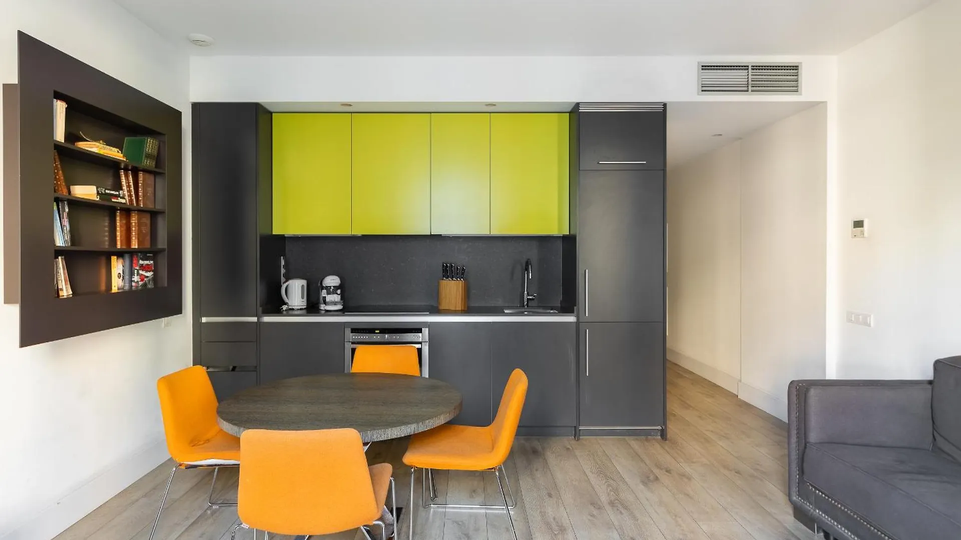 Cosmo Apartments Passeig De Gracia Барселона Испания