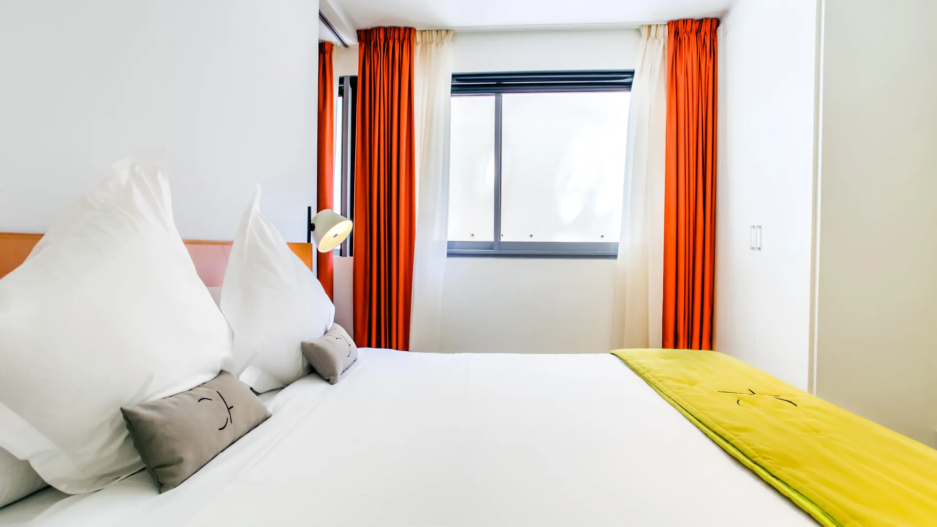 Cosmo Apartments Passeig De Gracia Barcelona Spain