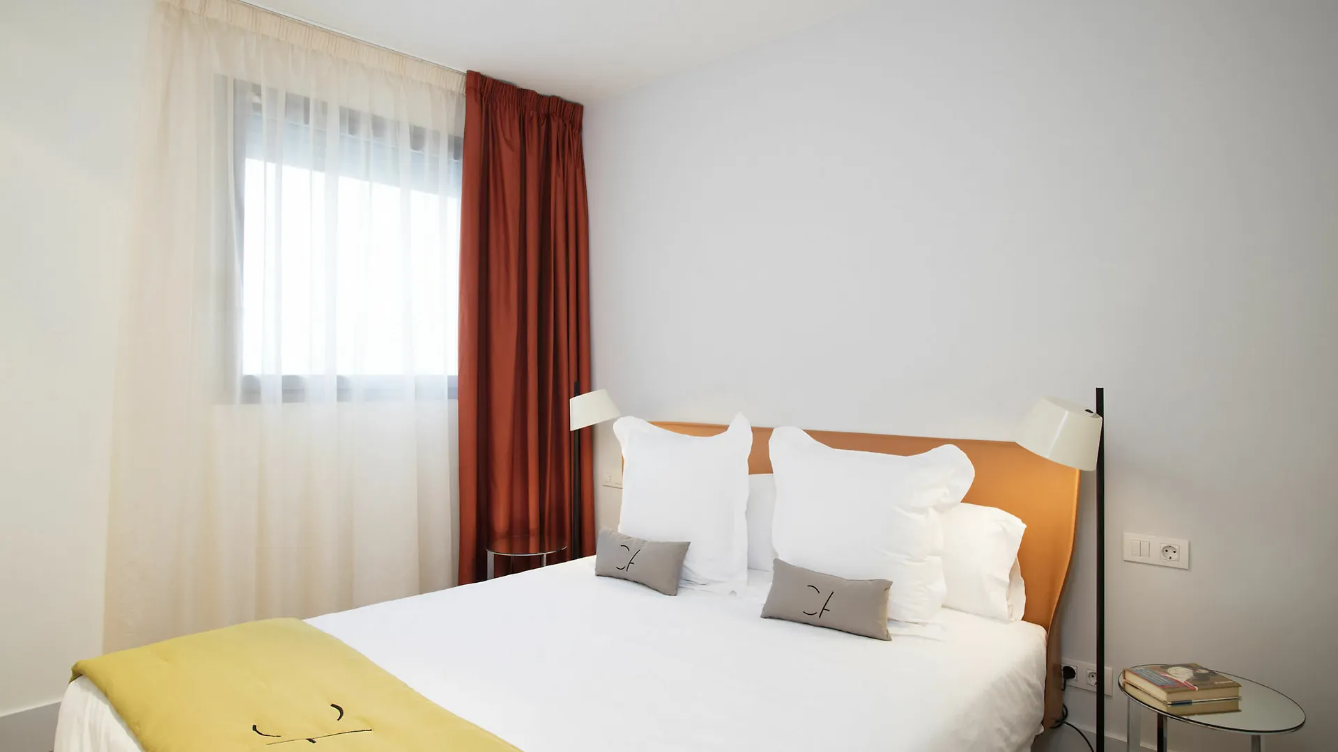 Cosmo Apartments Passeig De Gracia Barcelona Spain